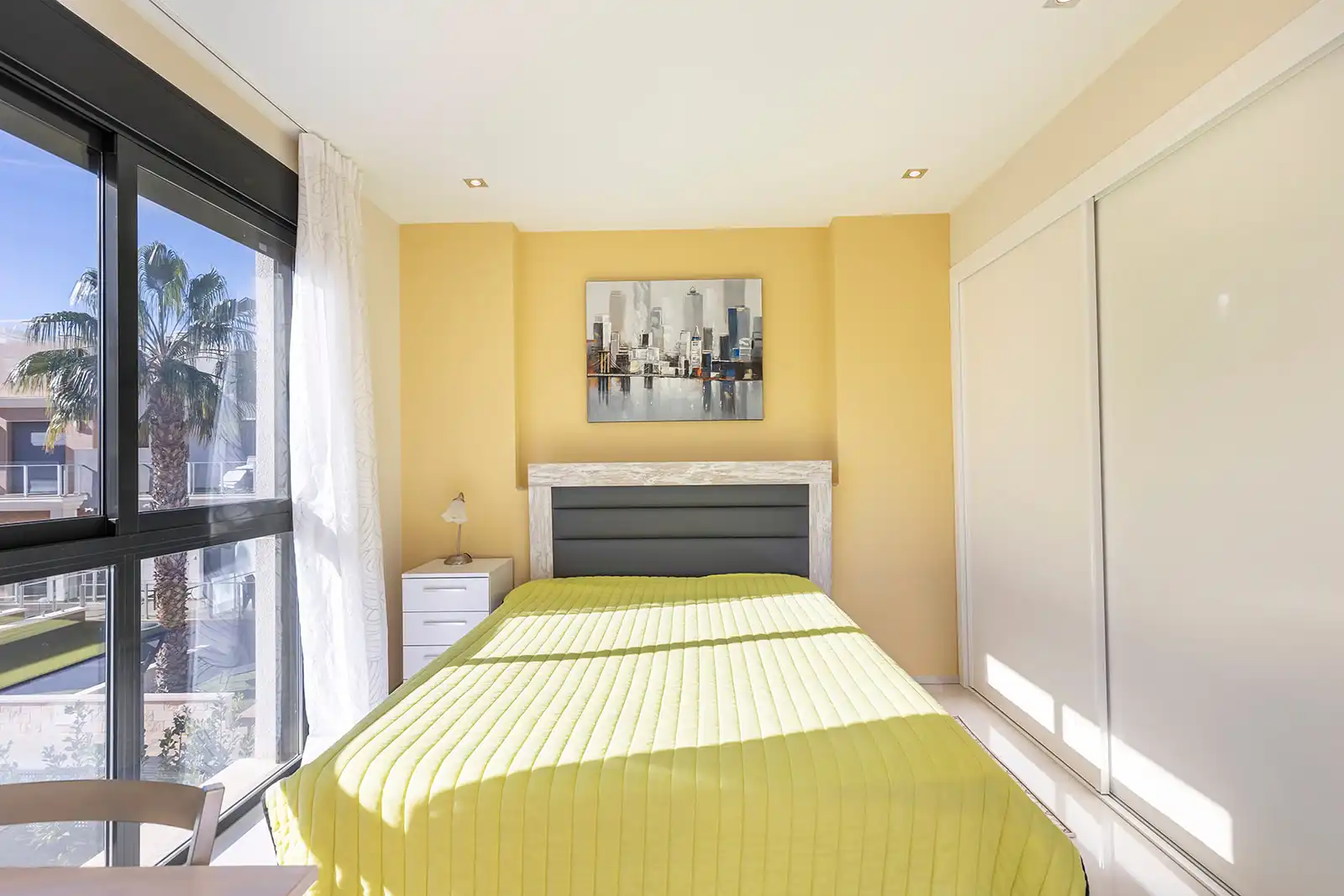 Habitación de Casa o chalet en venta en Orihuela con Piscina