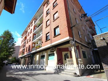 Local commercial à vendre à Zalla
