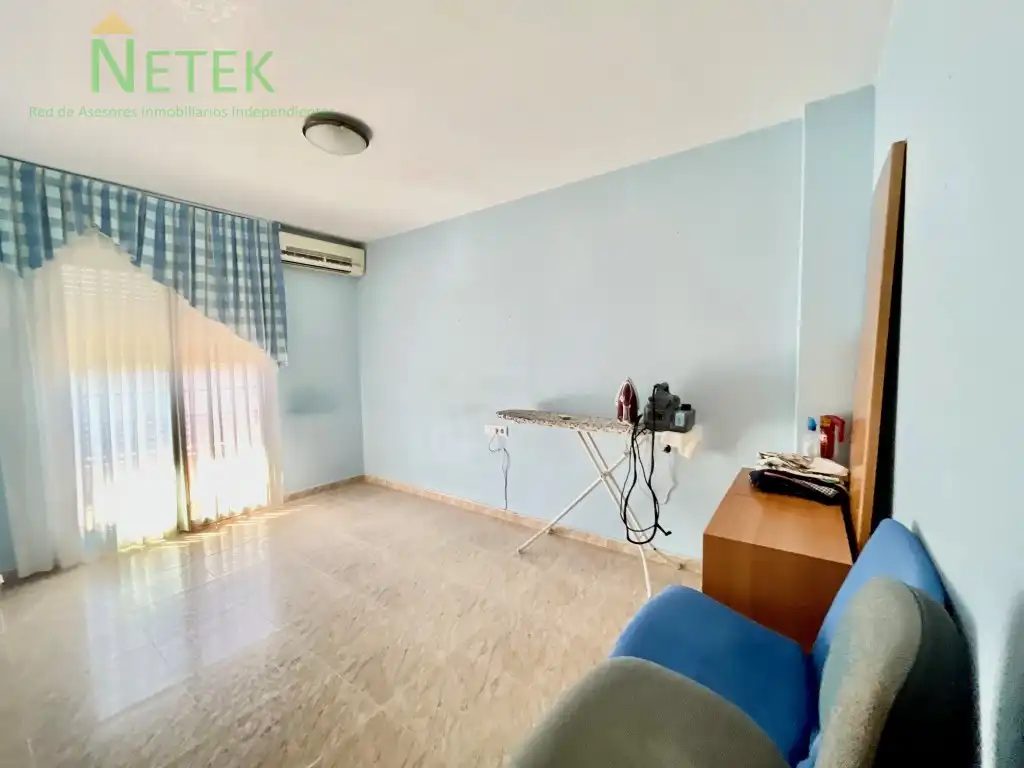 Habitación de Dúplex en venta en Murcia