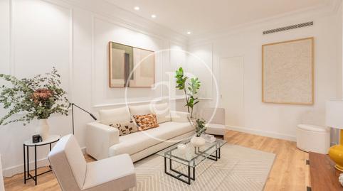 Photo 3 of Flat for rent in P.º del Gral. Martínez Campos, Almagro,  Madrid Capital