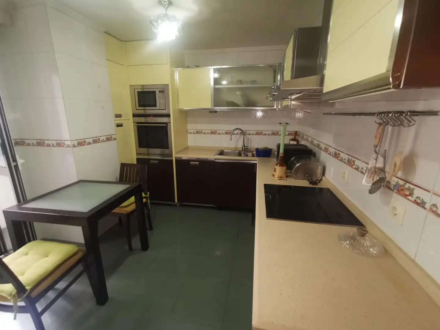 Cocina de Dúplex en venta en Ourense Capital  con Calefacción, Parquet y Horno