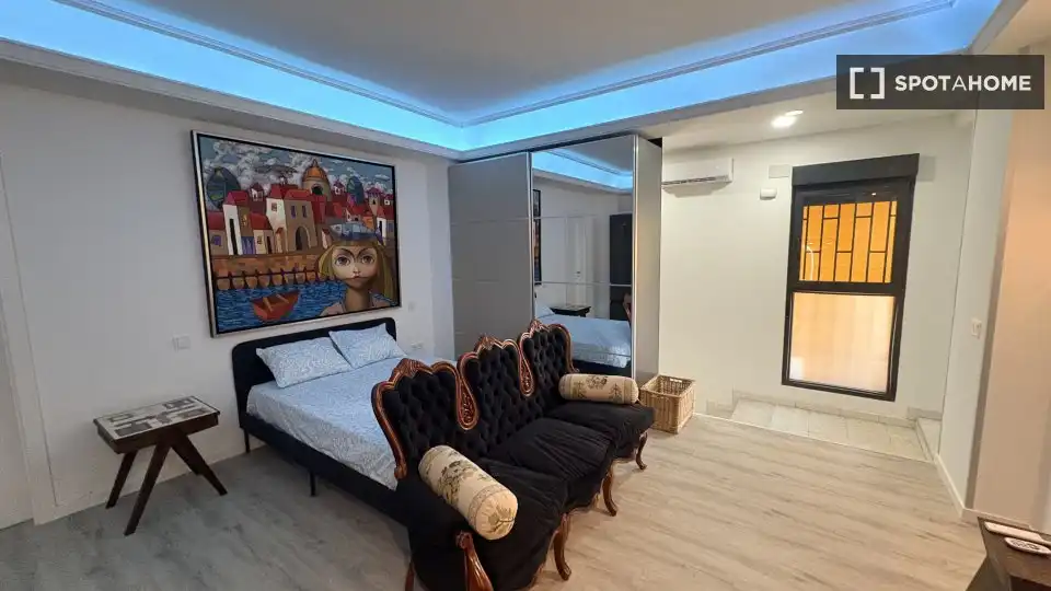 Habitación de Piso de alquiler en Madrid con Aire acondicionado, Calefacción y Amueblado