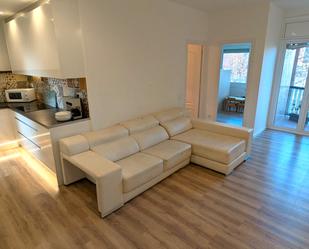 Living room of Flat for sale in  Barcelona Capital  with Air Conditioner, Heating and Parquet flooring