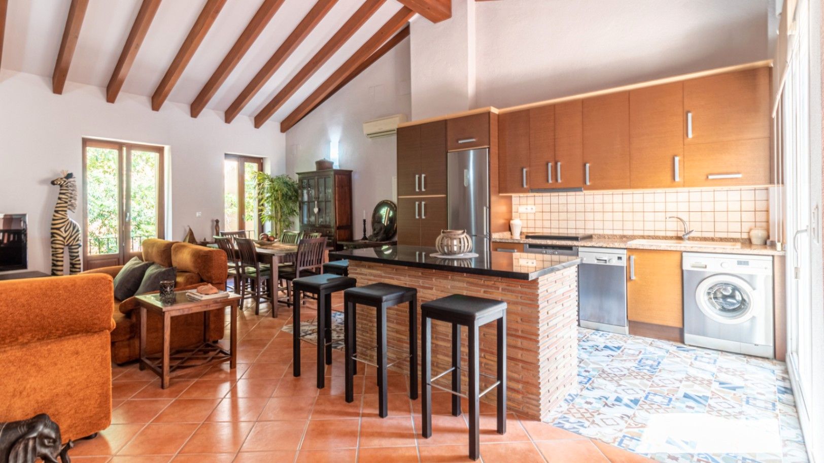 Kitchen of Building for sale in Dénia