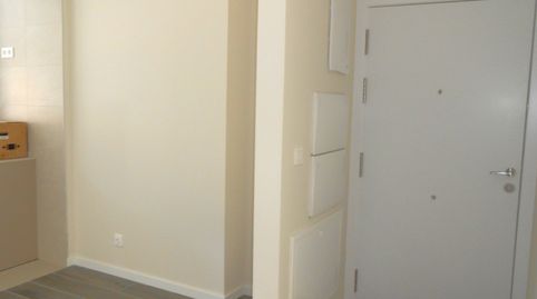 Foto 2 de Piso de alquiler en Andrés Isasi Kalea, Iralabarri, Bilbao