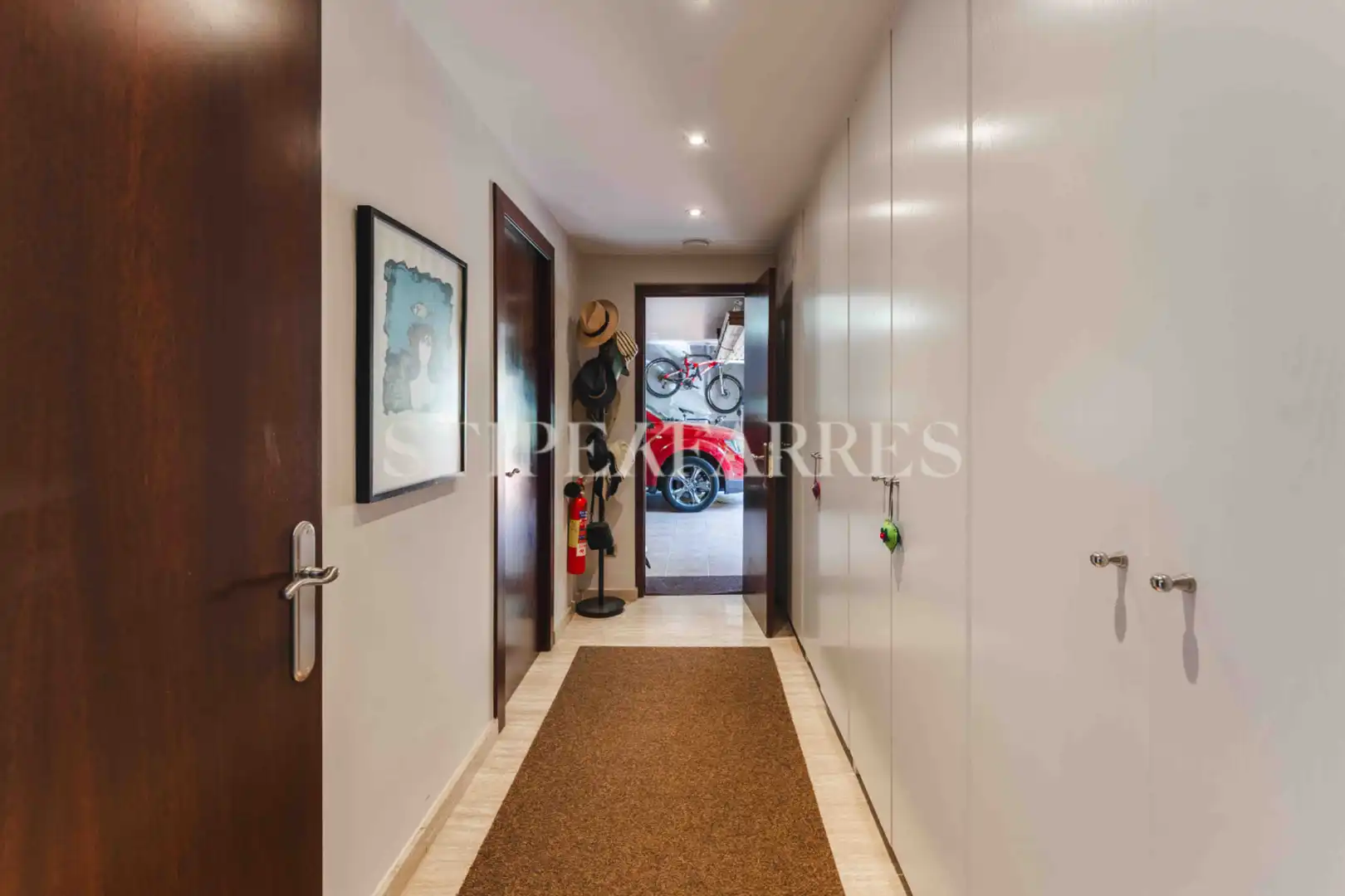 Haus oder Chalet zum Verkauf in Barcelona mit Klimaanlage, Heizung und Privatgarten
