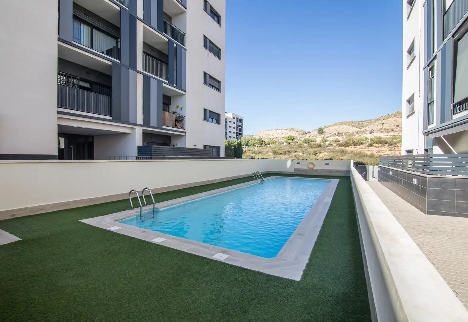 Piso con piscina en venta en Calle ALEMANIA 11, imagen 4