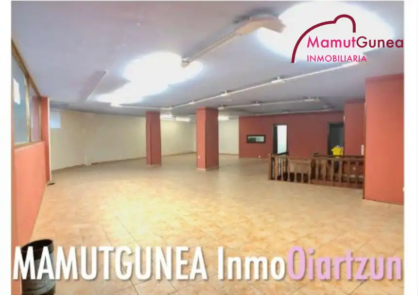 Locale commerciale in vendita a Oiartzun