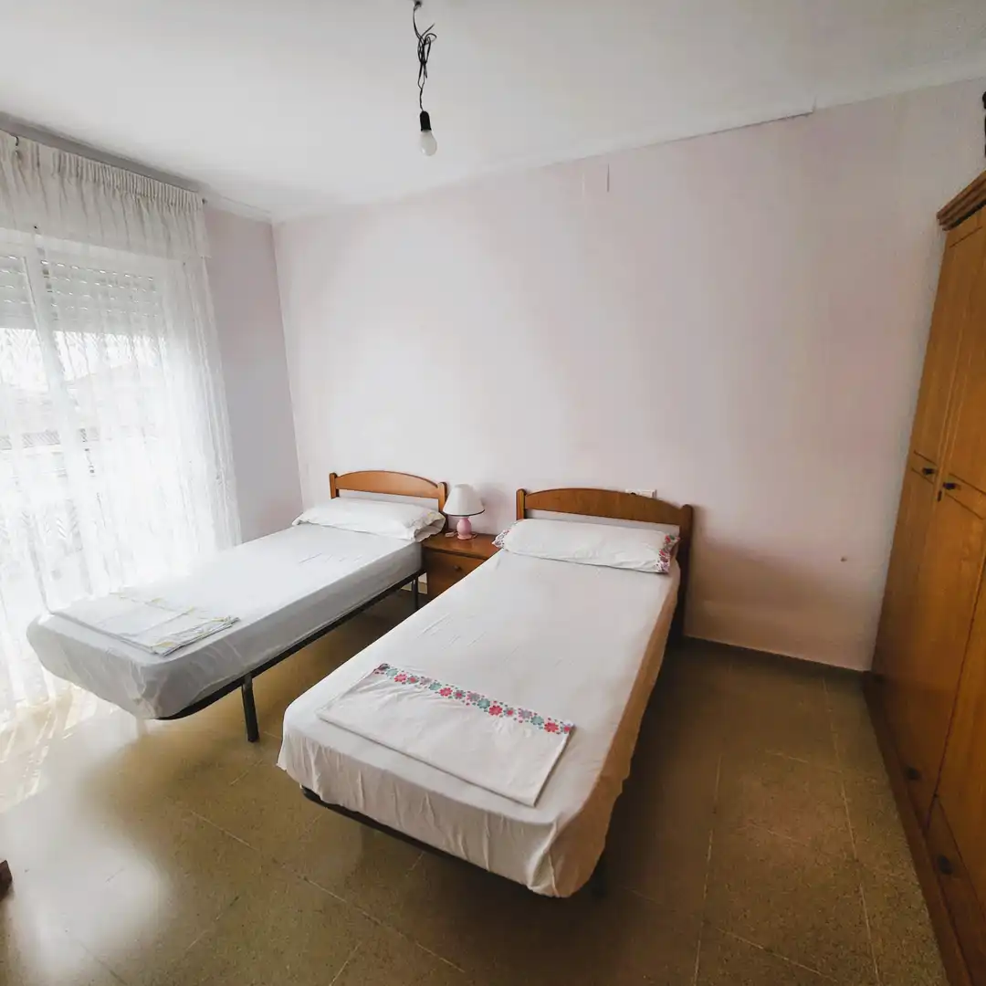 Dormitori de Apartament en venda en Estepona amb Terrassa i Balcó