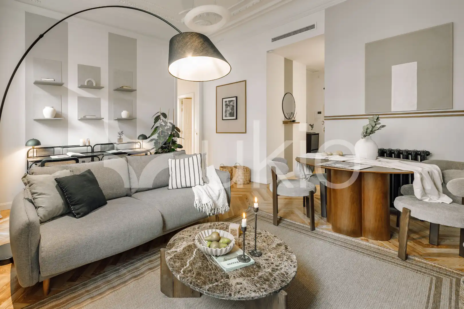 Sala de estar de Apartamento de alquiler en Madrid con Aire acondicionado, Calefacción y Amueblado