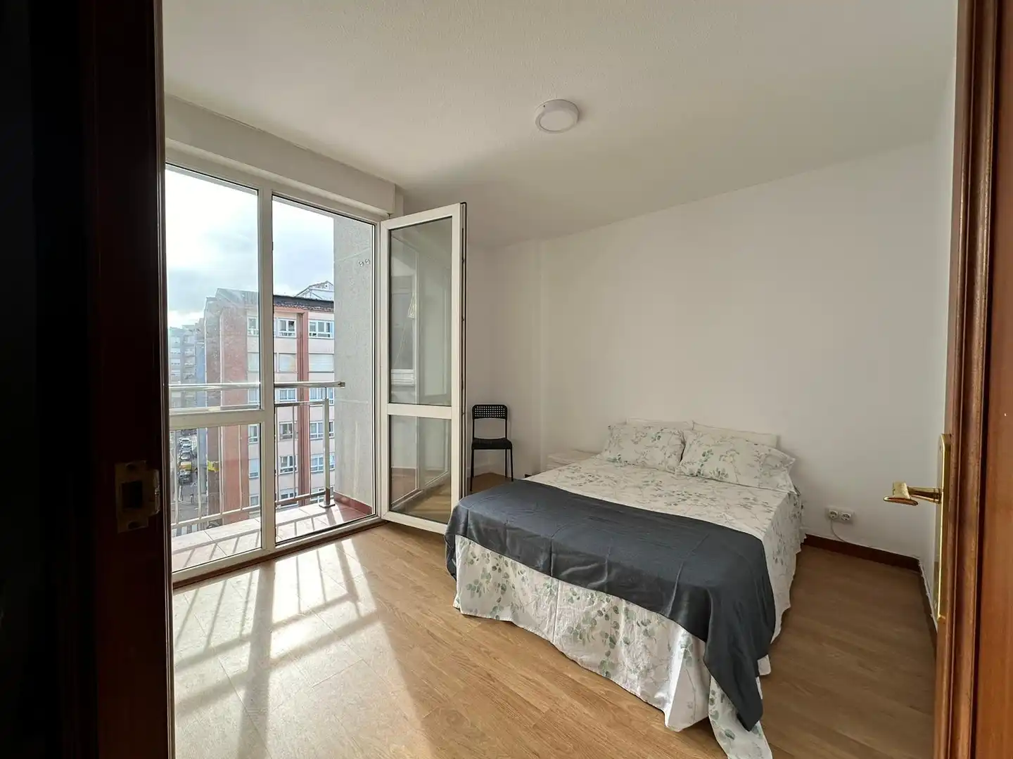 Piso en venta en Numancia - San Fernando