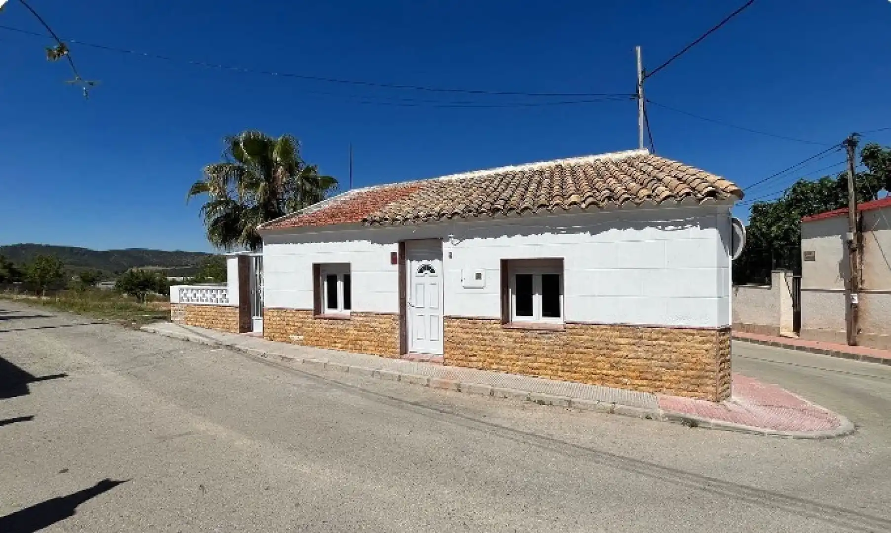 Vista exterior de Dúplex en venda en Algueña