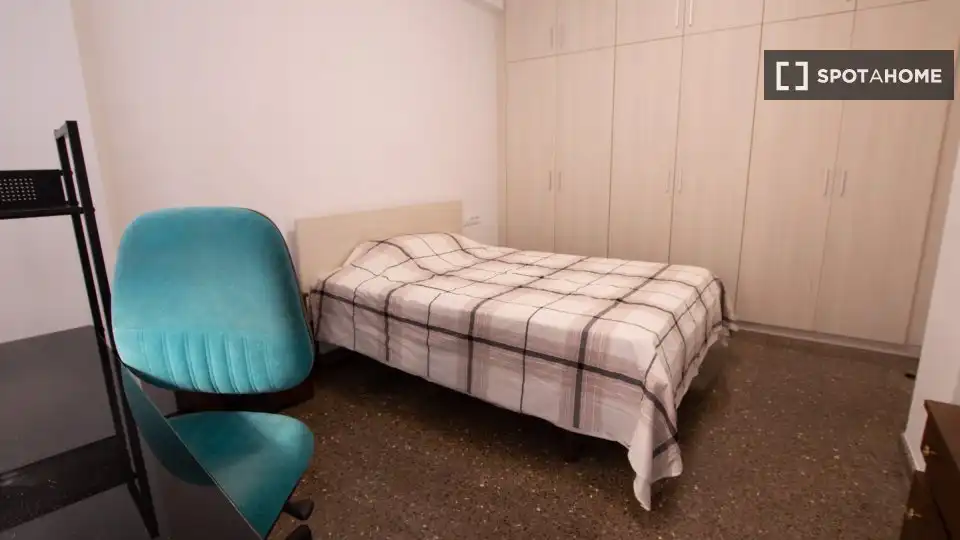Piso con terraza en alquiler en Centre - Estació, imagen 15