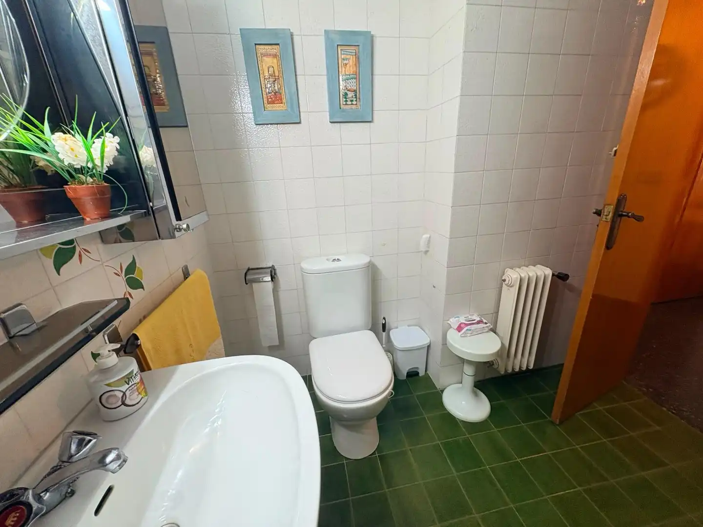 Bathroom of Flat for sale in Almansa  with Heating, Terrace and Storage room