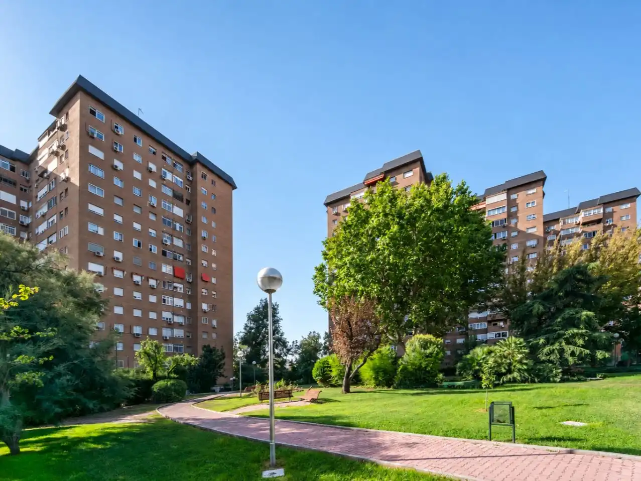 Exterior view of Flat for rent in Fuencarral - El Pardo
