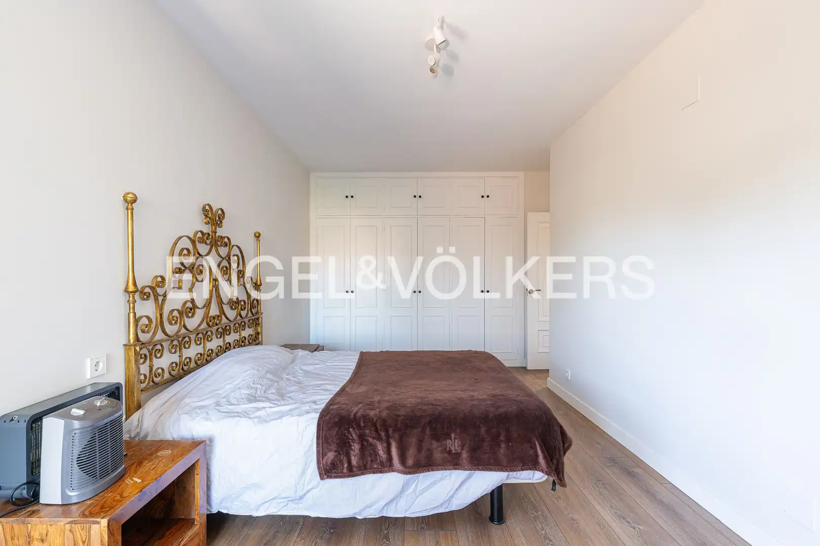 Bedroom of Houses for rent in Pozuelo de Alarcón  with Heating, Private garden and Terrace