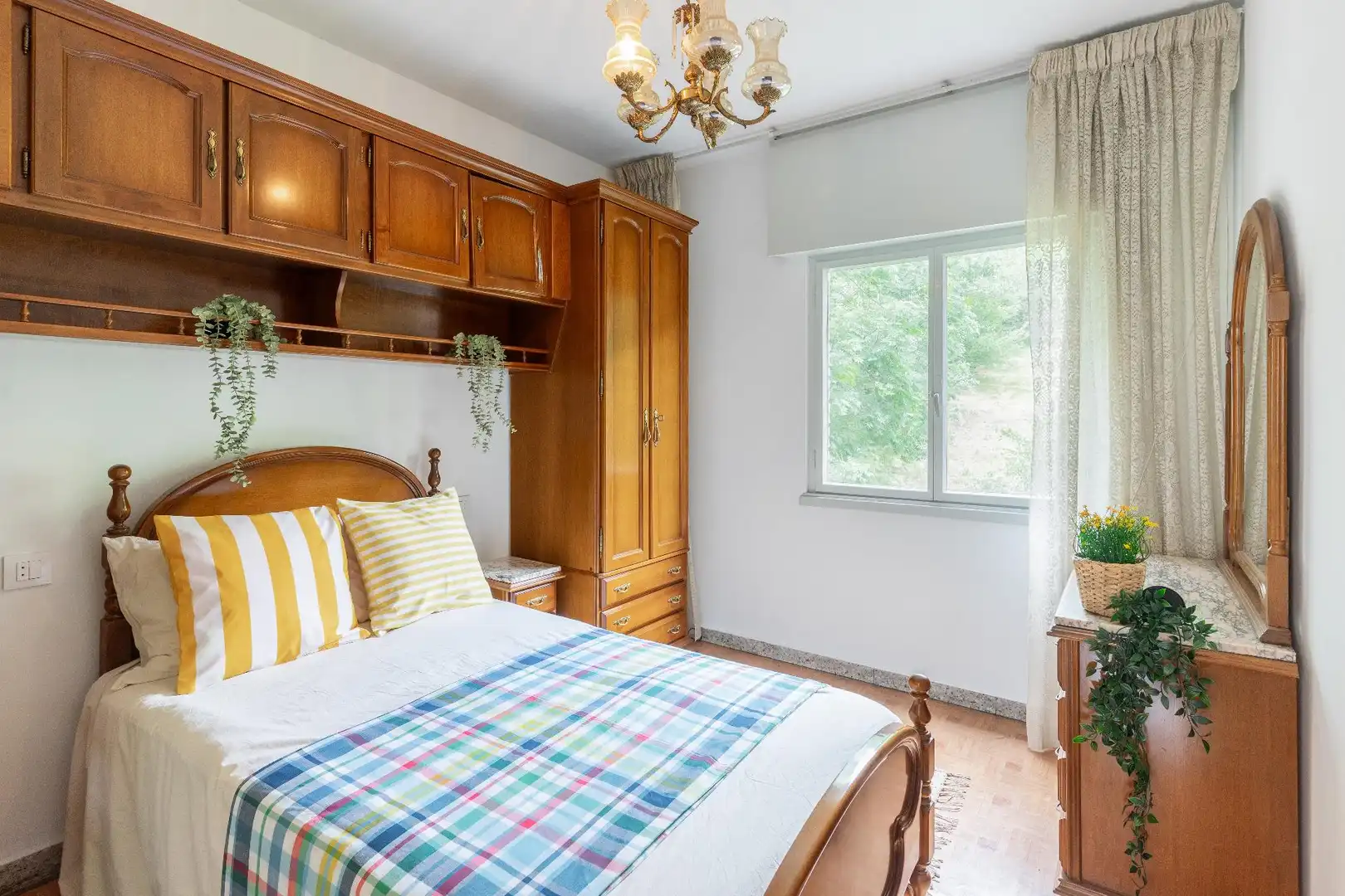 Bedroom of Flat for sale in Aller  with Terrace, Storage room and Furnished