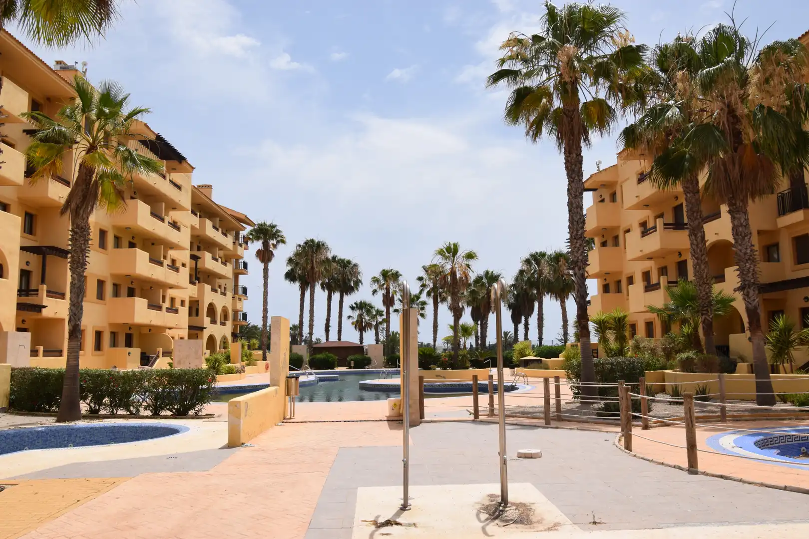 Vista exterior de Apartamento en venta en Los Alcázares con Aire acondicionado, Calefacción y Terraza