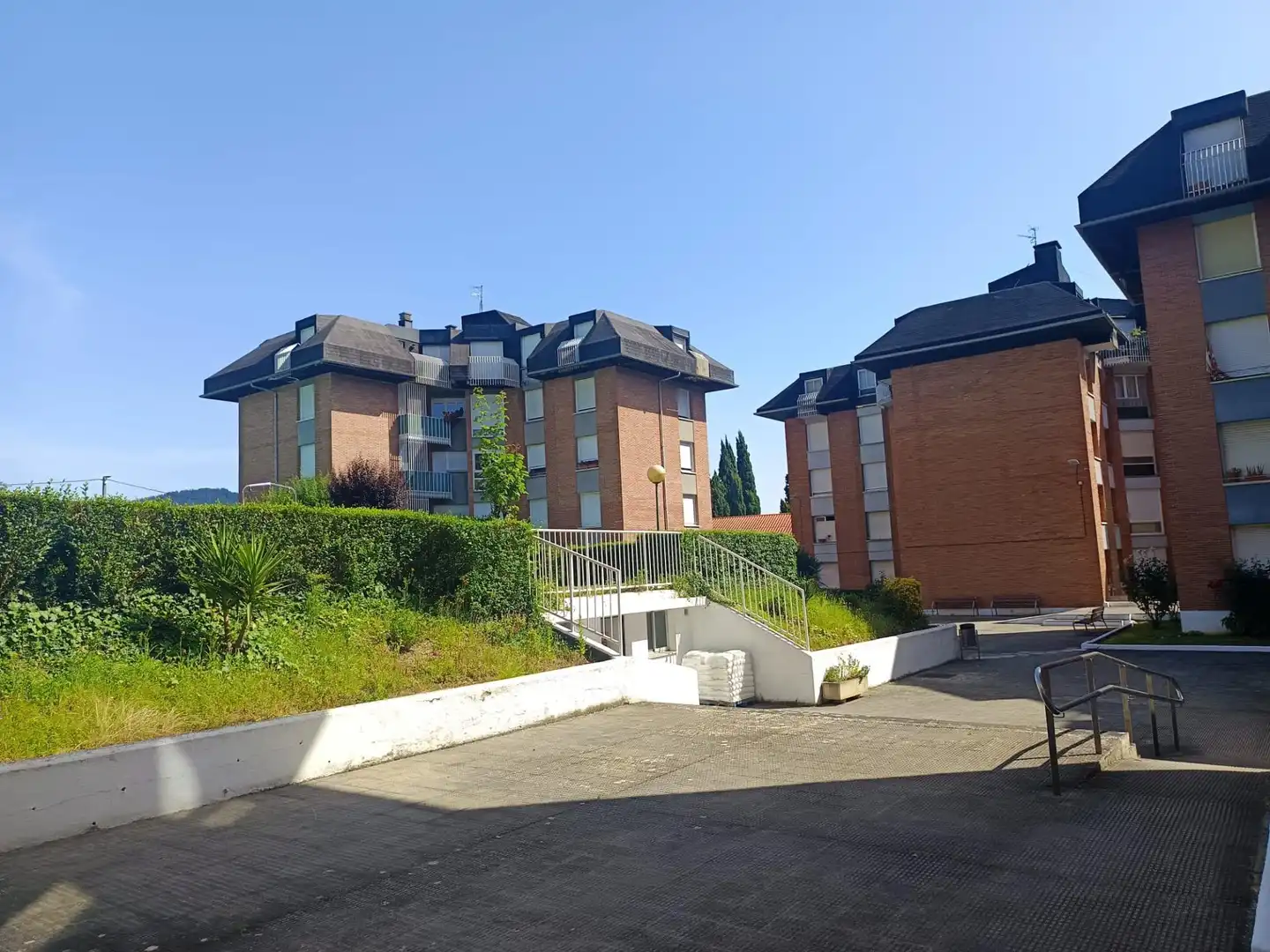 Exterior view of Commercial properties for sale in Artziniega