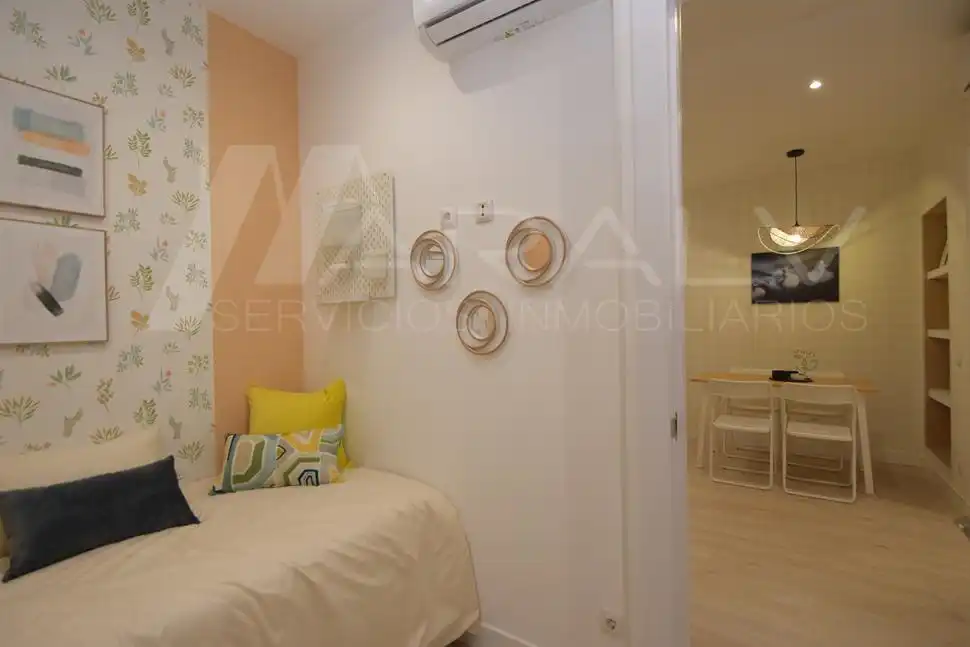 Apartament amb ascensor en venda a Calle de los Relatores, imagen 11