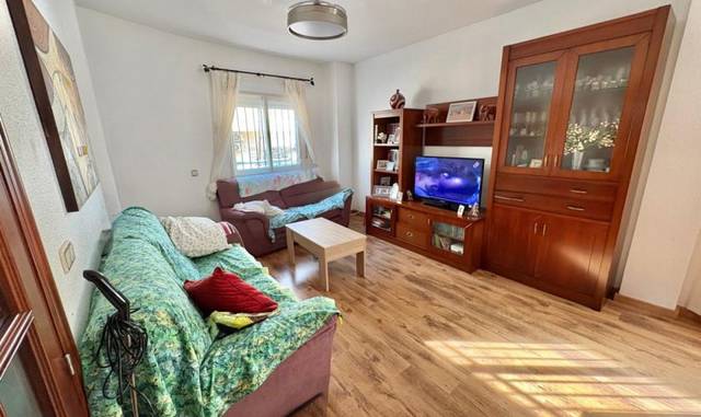 Piso en Venta en Carboneras