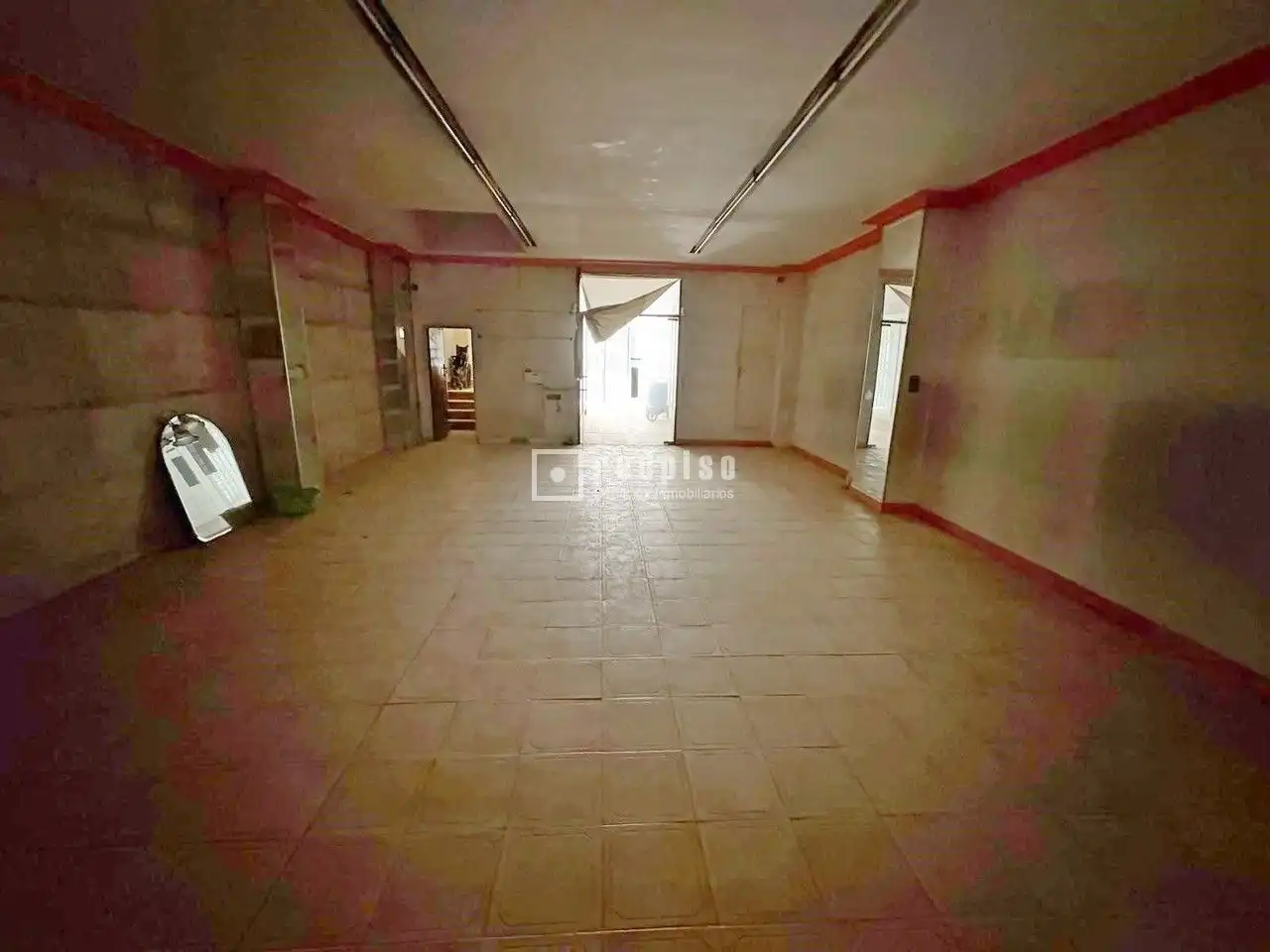 Local comercial en venda a Casco Urbano, imagen 4