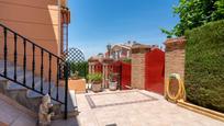 Terrassa de Casa o xalet en venda en Huétor Vega amb Aire condicionat, Calefacció i Jardí privat