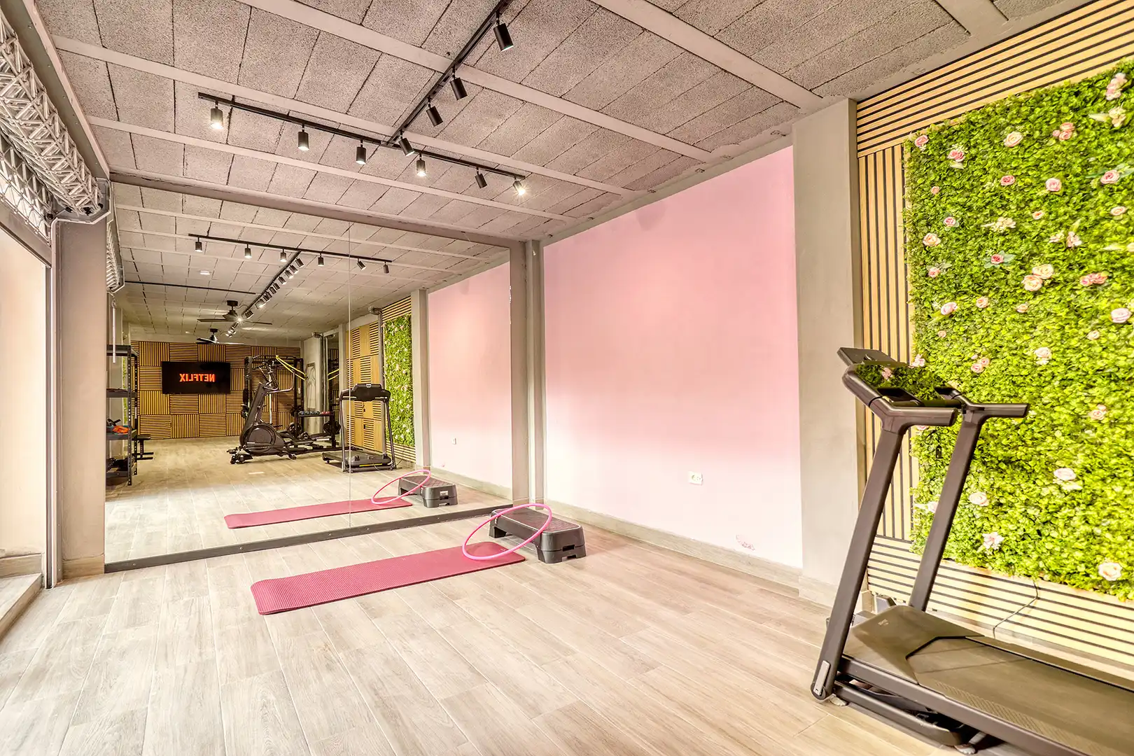 Chalet con terraza en alquiler en Zona Botánico, imagen 38