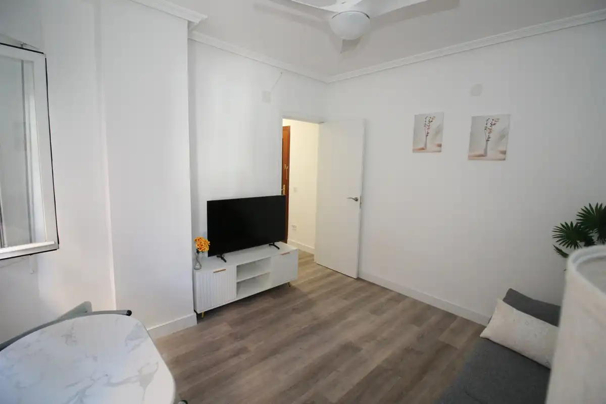 Wohnzimmer von Wohnung zum Verkauf in Arenas de San Pedro mit Heizung, Möbliert und Ofen
