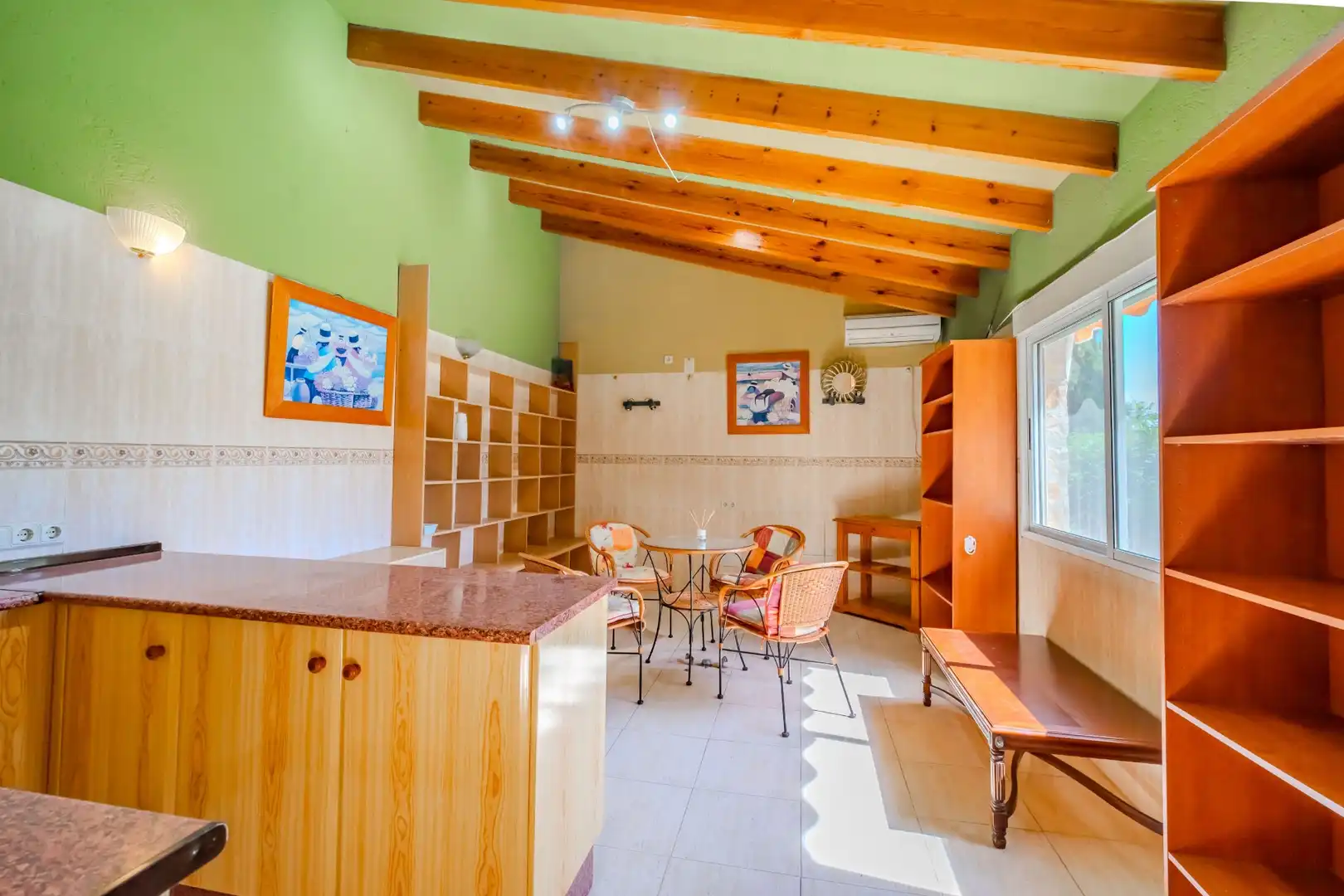 Cuina de Finca rústica en venda en Daya Vieja amb Terrassa i Piscina