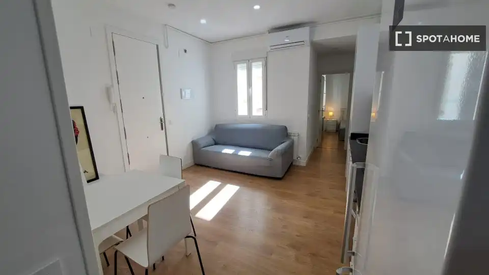 Living room of Apartments for share in Madrid  with Air Conditioner, Heating and Terrace