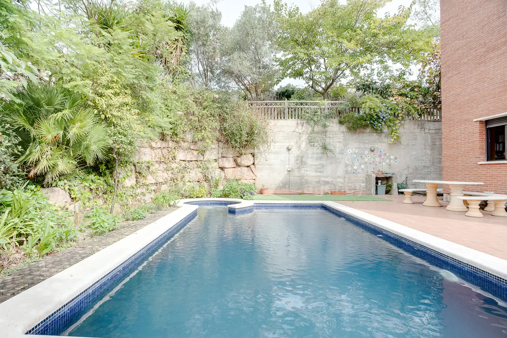 Casa amb terrassa en venda a Corbera de Llobregat, imagen 2