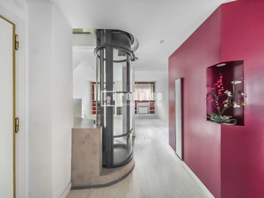 Maisonette zum Verkauf in Alcorcón mit Klimaanlage, Heizung und Abstellraum
