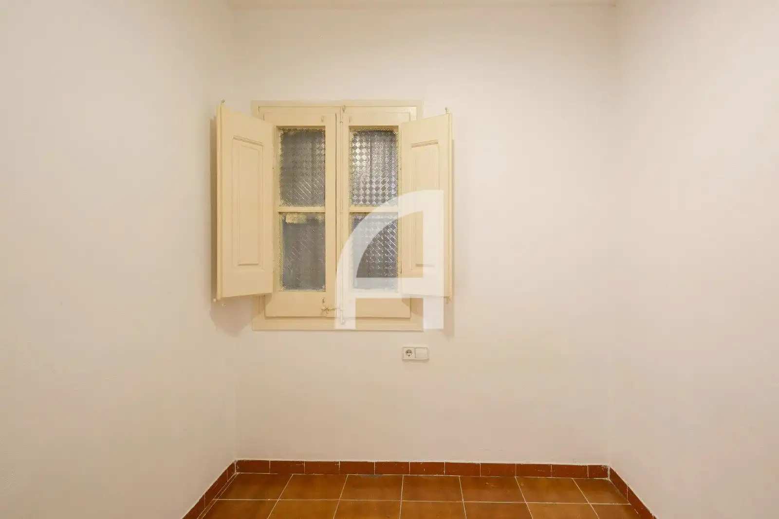 Flat for sale in Barcelona  with Parquet flooring and Terrace