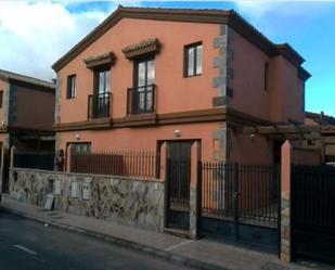 Vista exterior de Casa o xalet en venda en Puerto del Rosario amb Terrassa