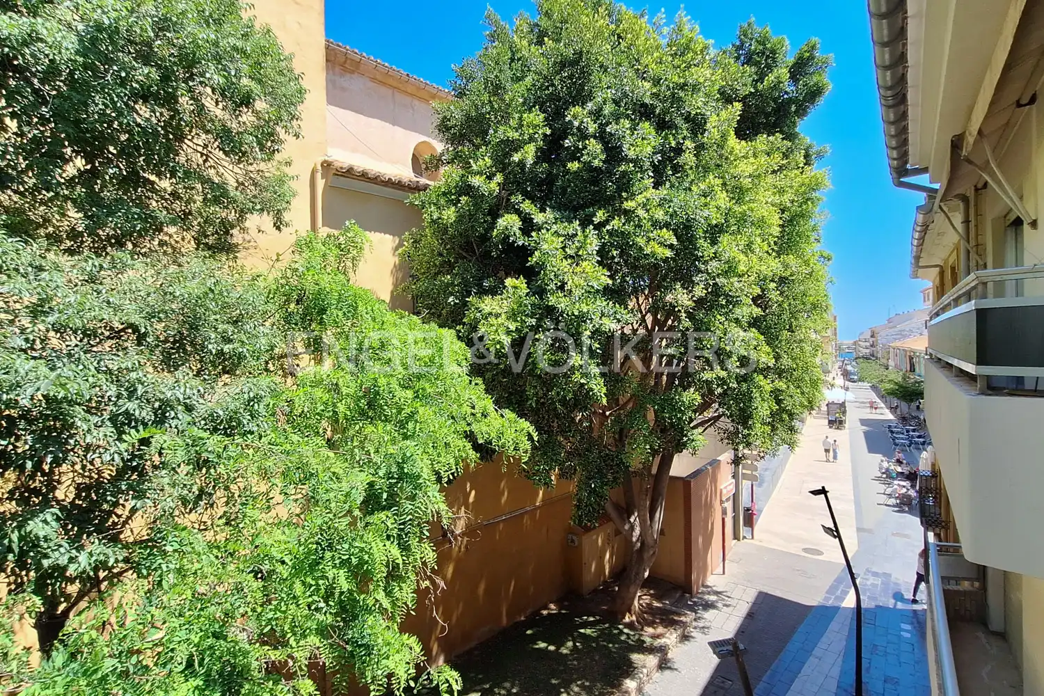 Vista exterior de Casa o chalet en venta en Dénia con Aire acondicionado, Calefacción y Amueblado