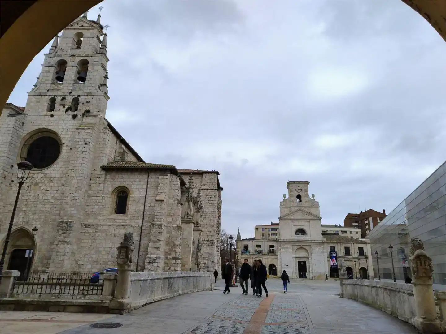 Vista exterior de Pis en venda en Burgos Capital