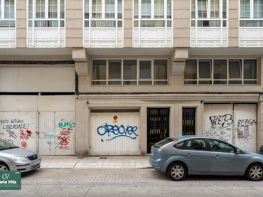 Local comercial en venda a Rúa Lamas de Prado 27