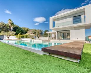 Piscina de Casa o xalet en venda en Avinyonet de Puigventós amb Aire condicionat, Calefacció i Jardí privat