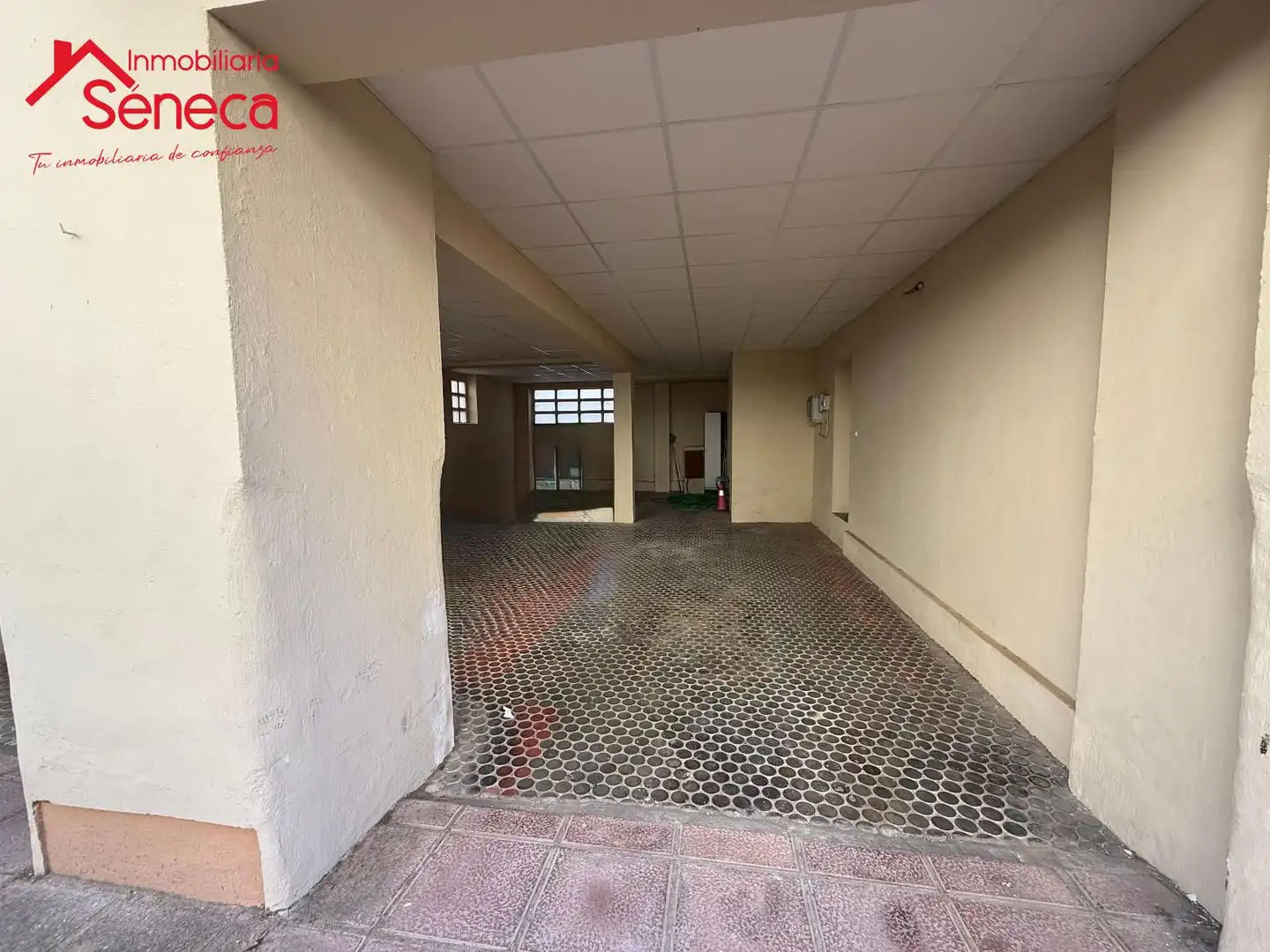 Parking de Piso en venta en Córdoba con Terraza