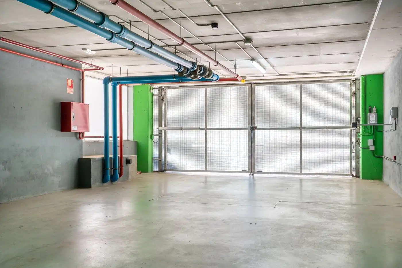 Garage for rent in L'Hospitalet de Llobregat