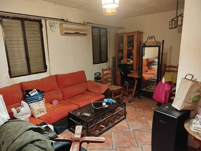 Piso en Venta en Calle Pintor Antonio Amorós, 8 en Juan XXIII