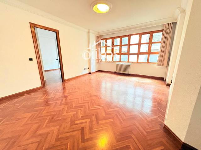 Piso en Venta en Varillas en Barrio del Centro