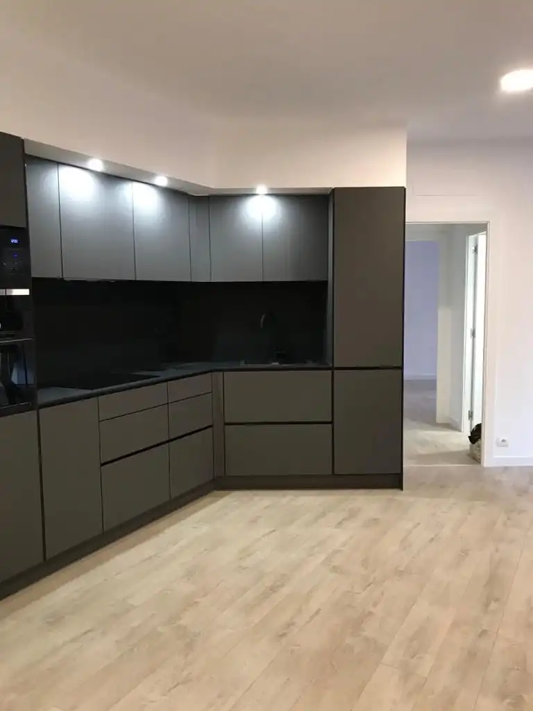 Cuina de Pis en venda en Barcelona amb Aire condicionat, Calefacció i Terrassa