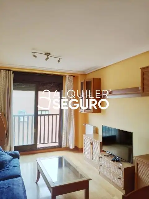 Schlafzimmer von Wohnung zur Miete in Madrid mit Heizung, Schwimmbad und Möbliert