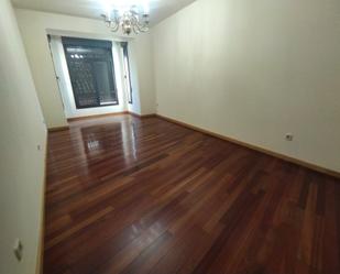 Living room of Flat for sale in Talavera de la Reina  with Air Conditioner, Heating and Parquet flooring