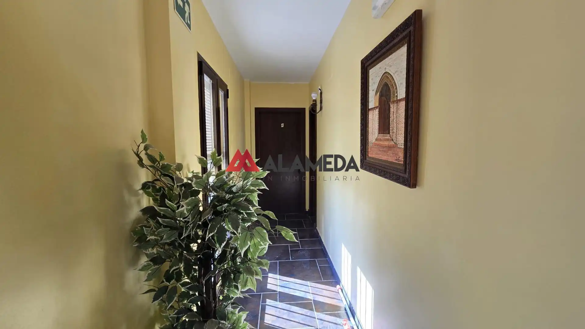 Local en venda en Medina Sidonia amb Moblat