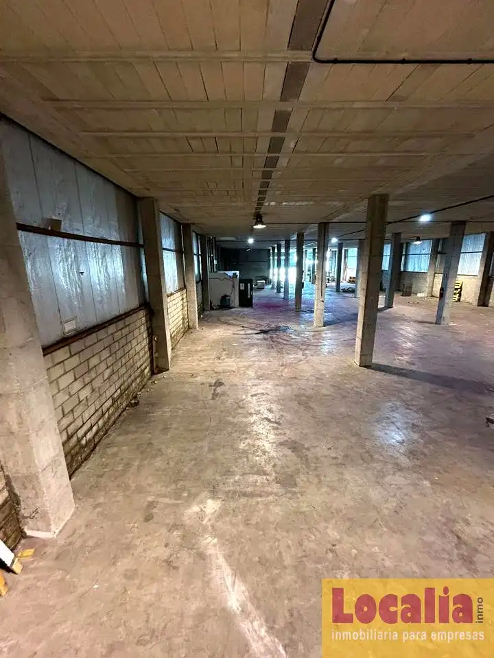 Industrial buildings for rent in Los Corrales de Buelna 