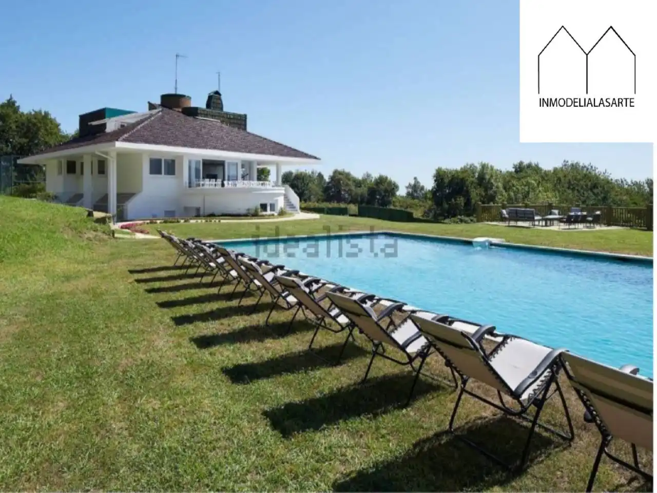 Piscina de Casa o xalet en venda en Hondarribia amb Calefacció, Jardí privat i Terrassa