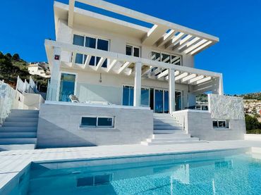 Villa à vendre à Avenida Romeral